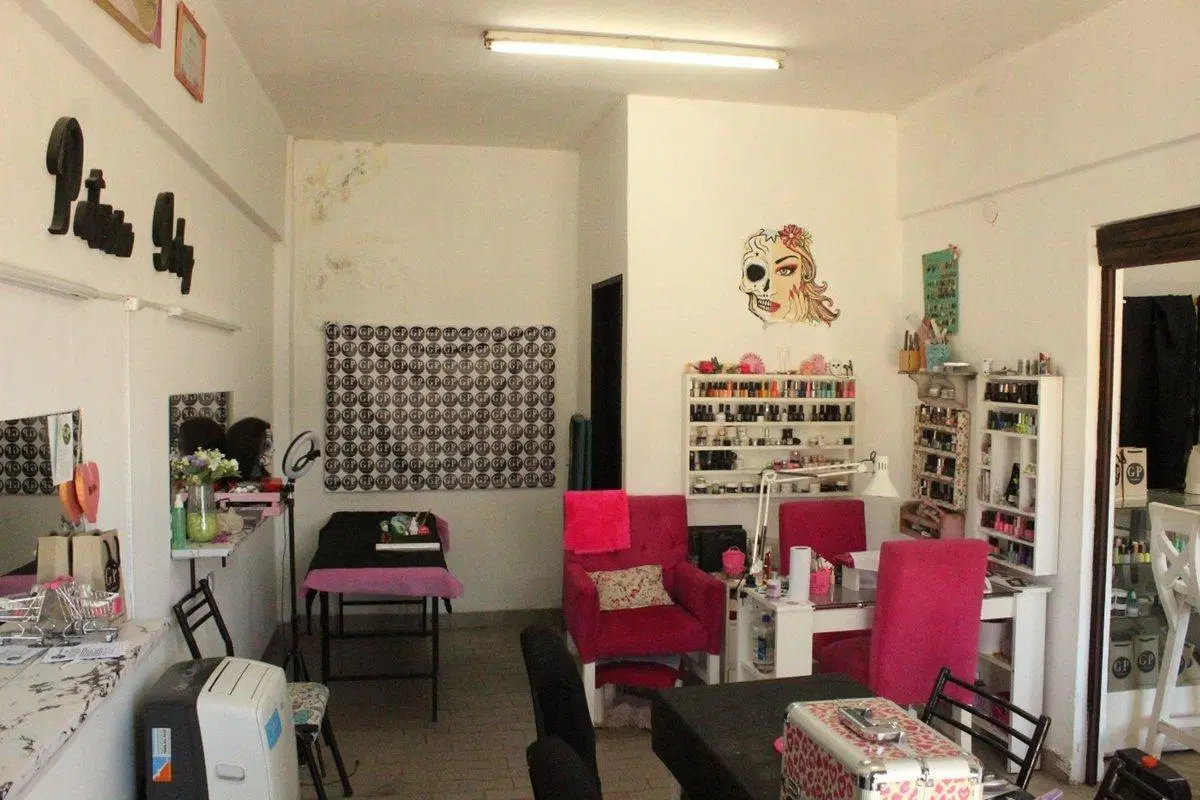 CASA VENTA + 2 LOCALES COMERCIALES IDEAL INVERSOR 5
