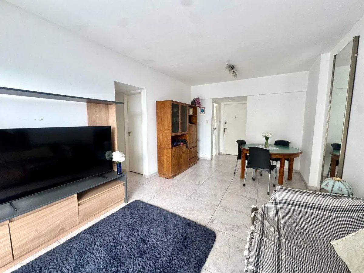 VENTA DEPTO 2 AMBIENTES Y MEDIO CON BALCON TERRAZA 5