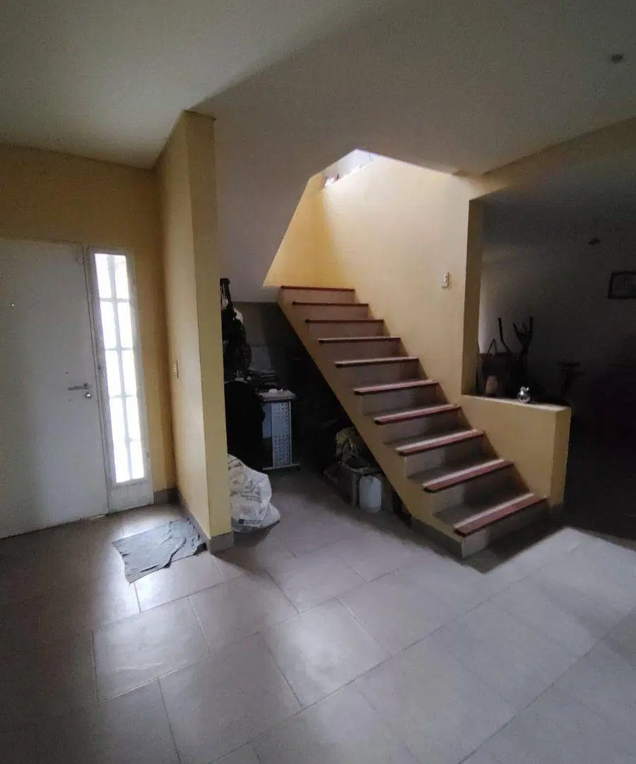 VENTA CASA 5 AMBIENTES EN SAN ANDRES -APTO CREDIT0 2