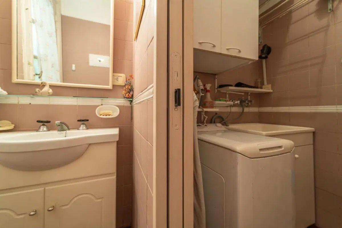 VENTA SEMI PISO 4 AMBIENTES MUY LUMINOSO SAN TELMO 2