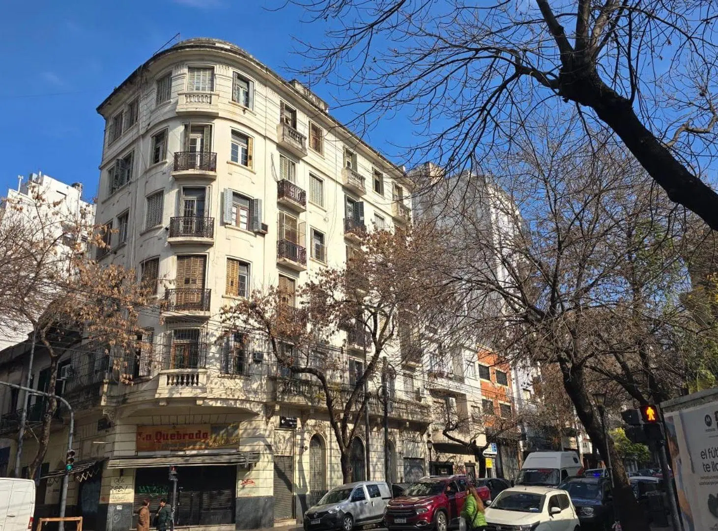 VENTA DEPARTAMENTO 4 AMB FRENTE TODO SOL ABASTO 3