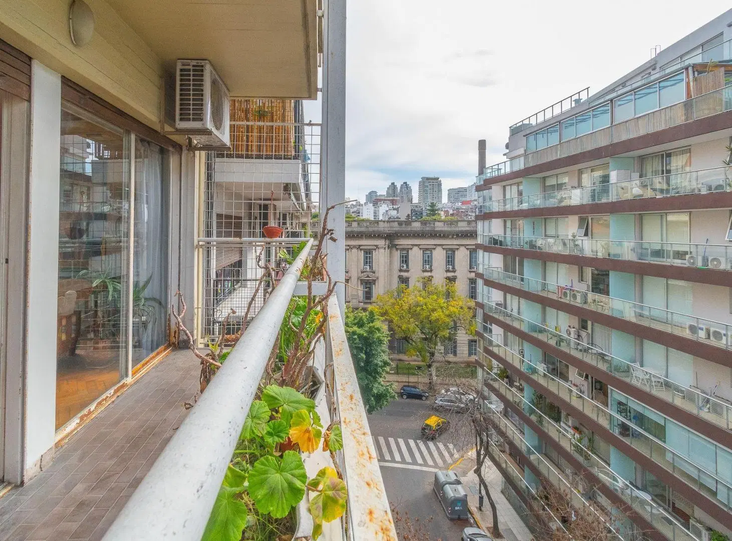 VENTA 3 AMB RECOLETA TODO LUZ BALCON CORRIDO 2