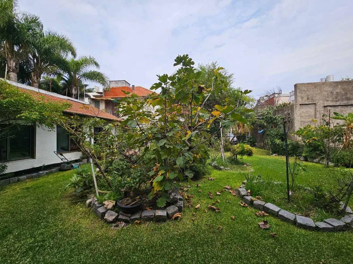 CASA VENTA COGLHAN LOTE DOBLE FRENTE 17,32 X 51,26 5