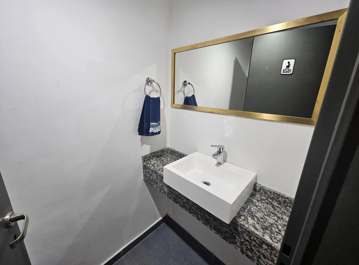 Alquiler 2 ambientes amobl balcón cochera Cañitas 4