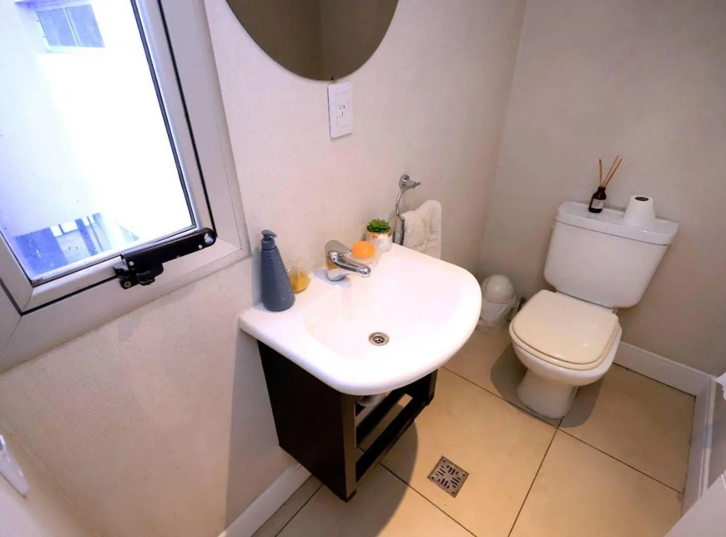 Venta Departamento duplex dos ambientes cochera am 4
