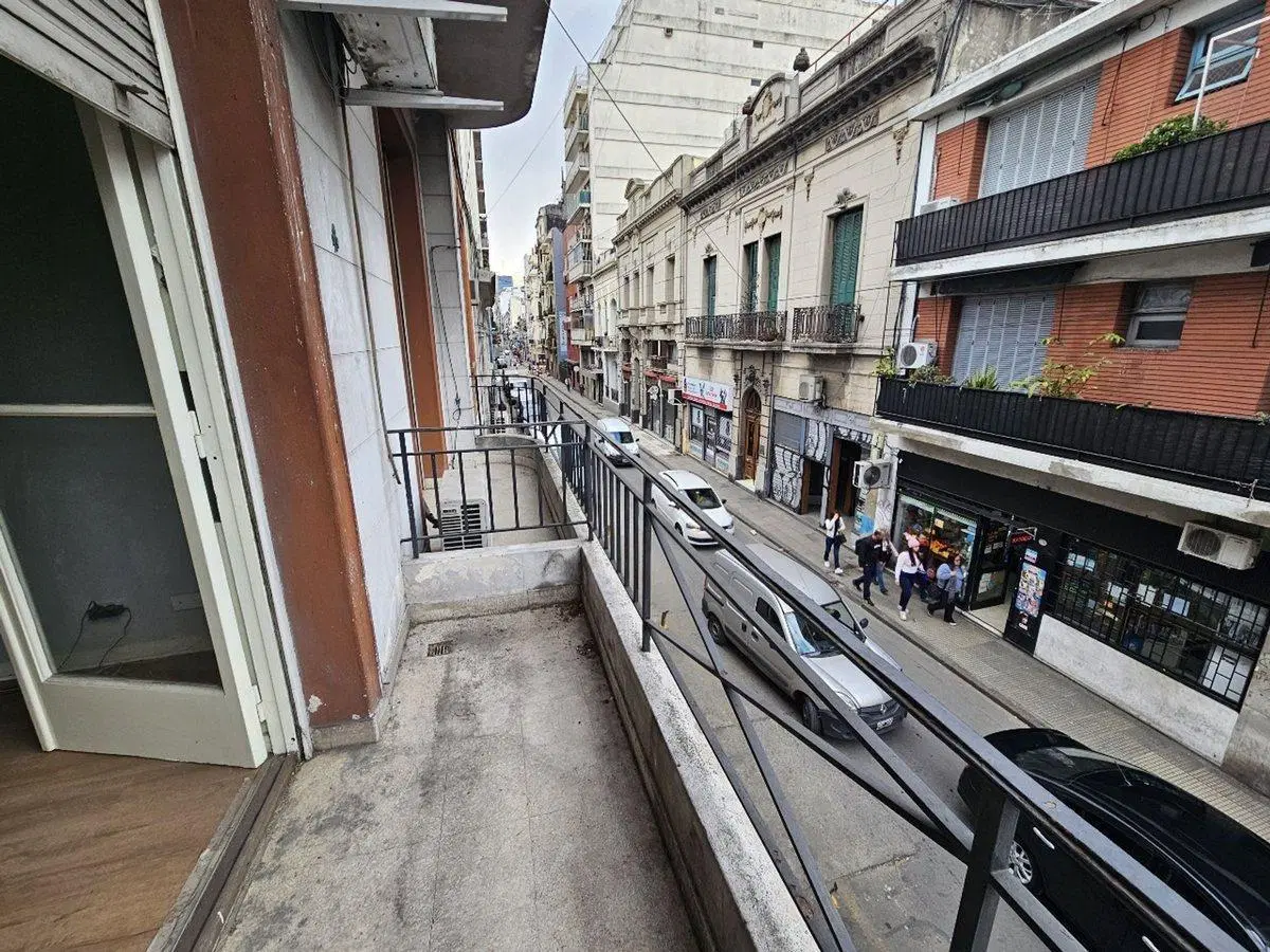 Depto 2 amb en venta en San Telmo con Balcon 4