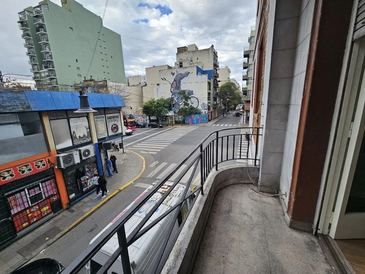 Depto 2 amb en venta en San Telmo con Balcon 2