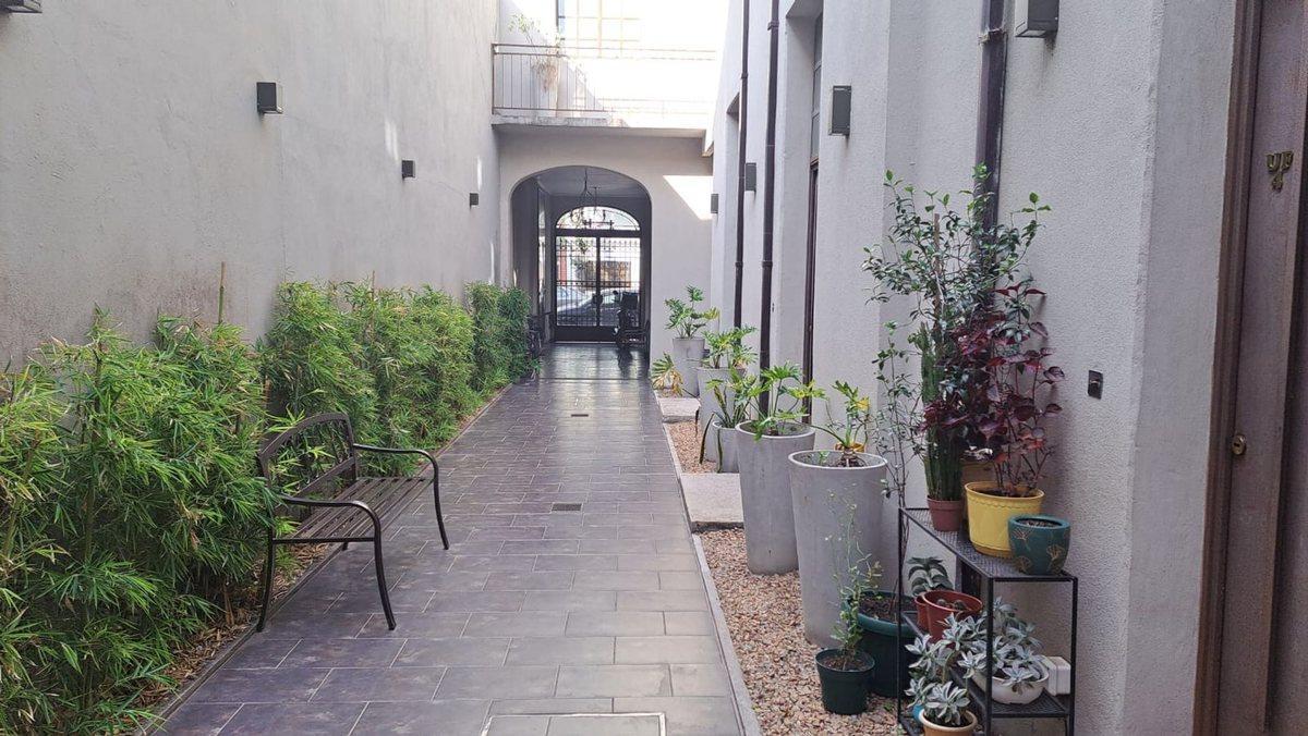 3 ambientes PH Venta Patio Artigas Flores