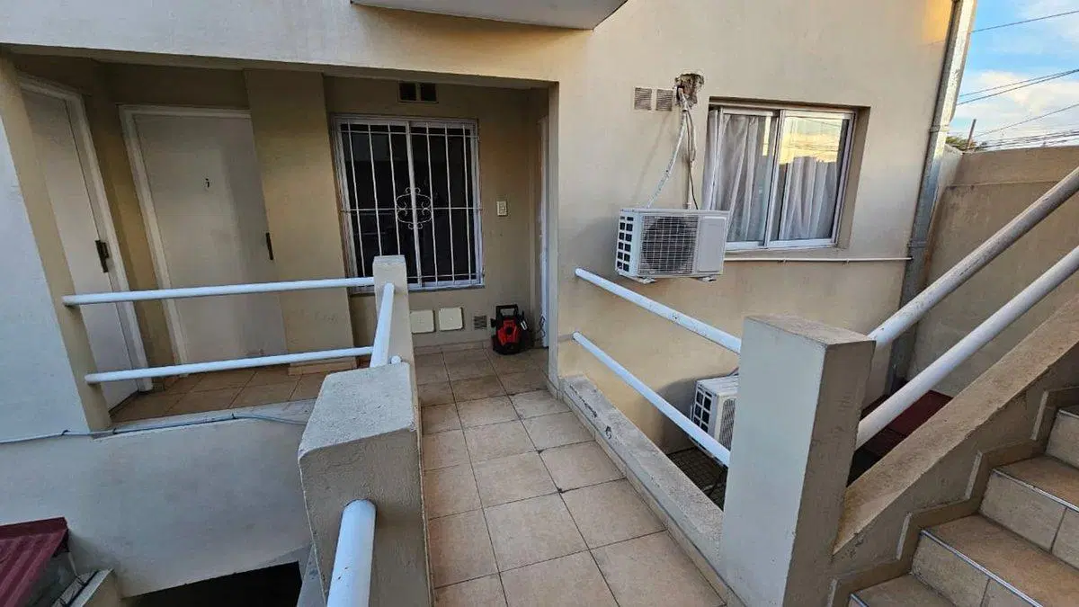 Depto 2 Ambientes Venta Ramos Mejia Balcon Frente 3