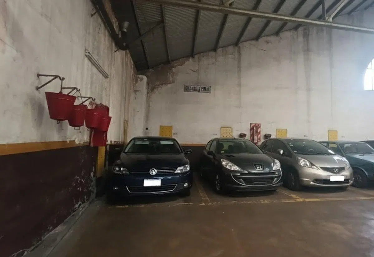 VENTA COCHERA CUBIERTA SEGURIDAD 24H ALMAGRO BOEDO 2