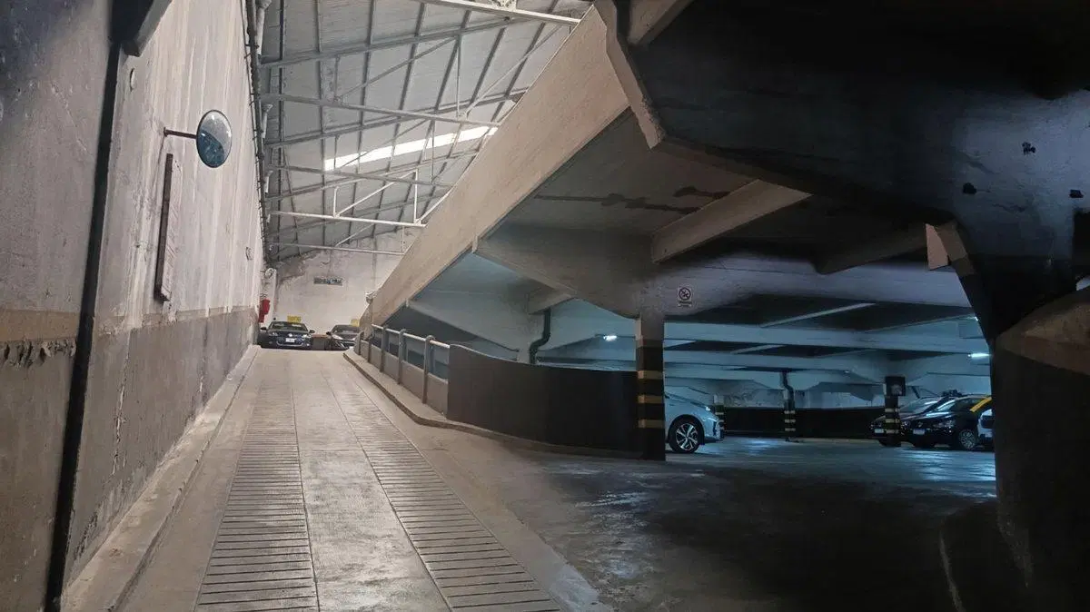 VENTA COCHERA CUBIERTA SEGURIDAD 24H ALMAGRO BOEDO 3