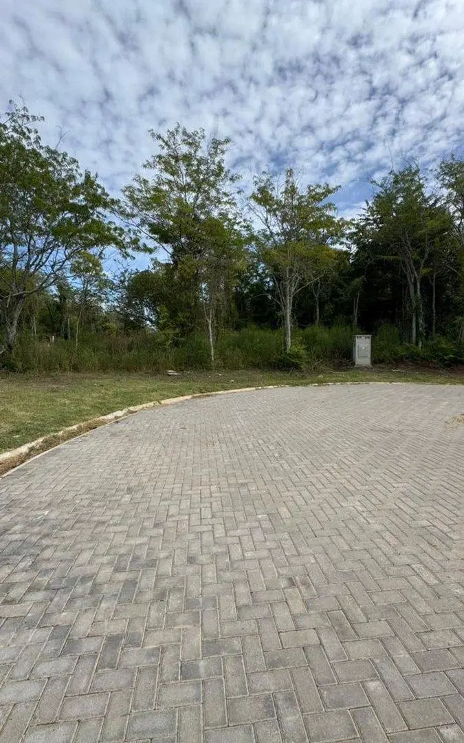 LOTE DE 655 M2 EN EL BARRIO RESERVA FINCAS HUDSON 5