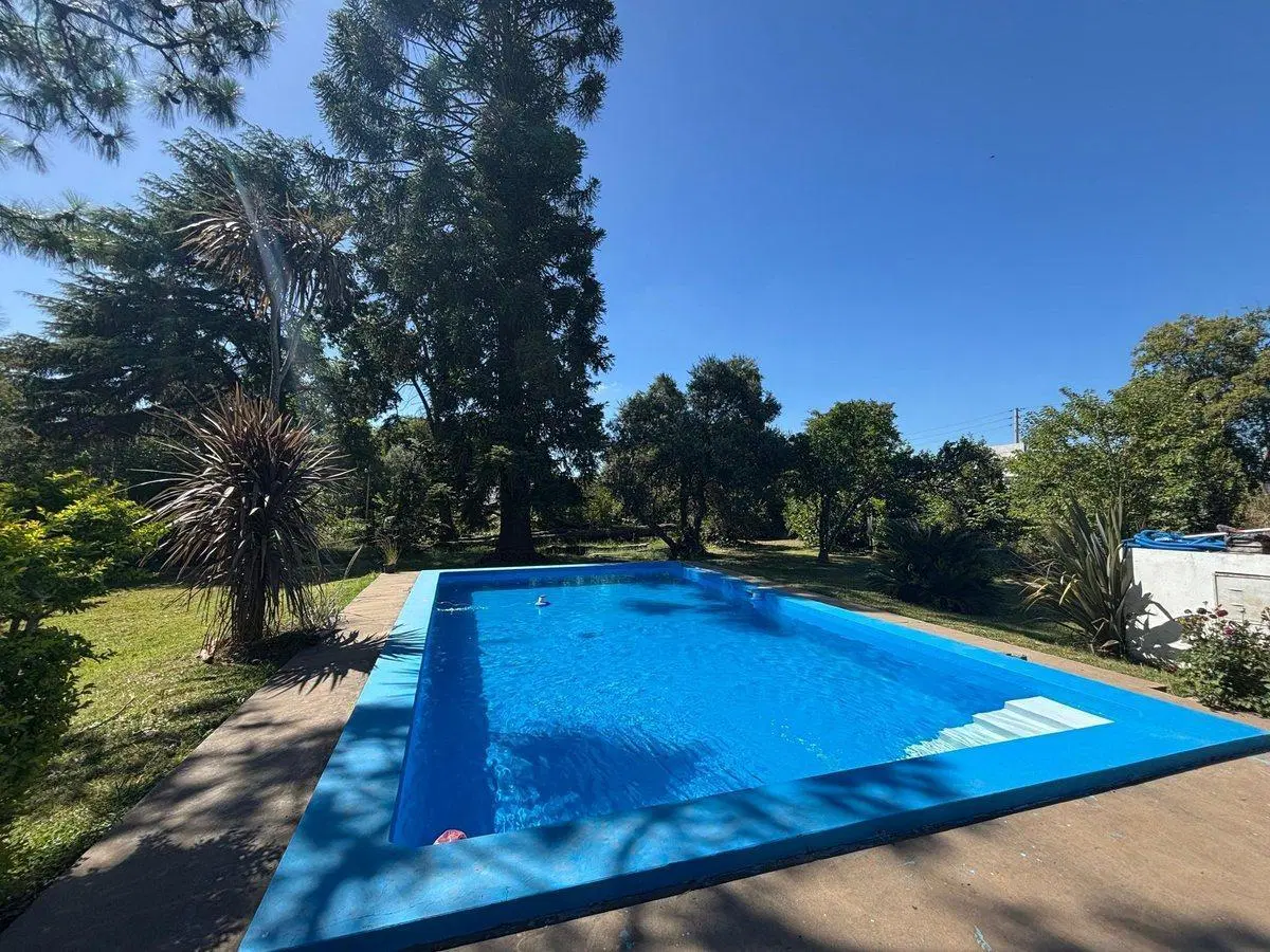 CASA QUINTA 3 AMB CON PILETA Y QUINCHO PERMUTA 3