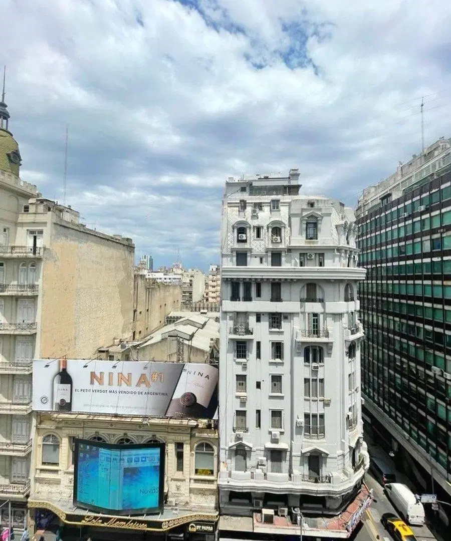 VENTA OFICINA ZONA TRIBUNALES 3