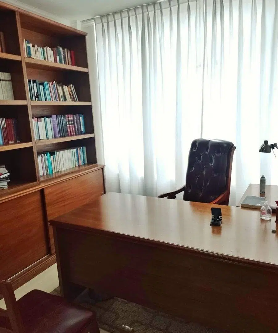 VENTA OFICINA ZONA TRIBUNALES 2