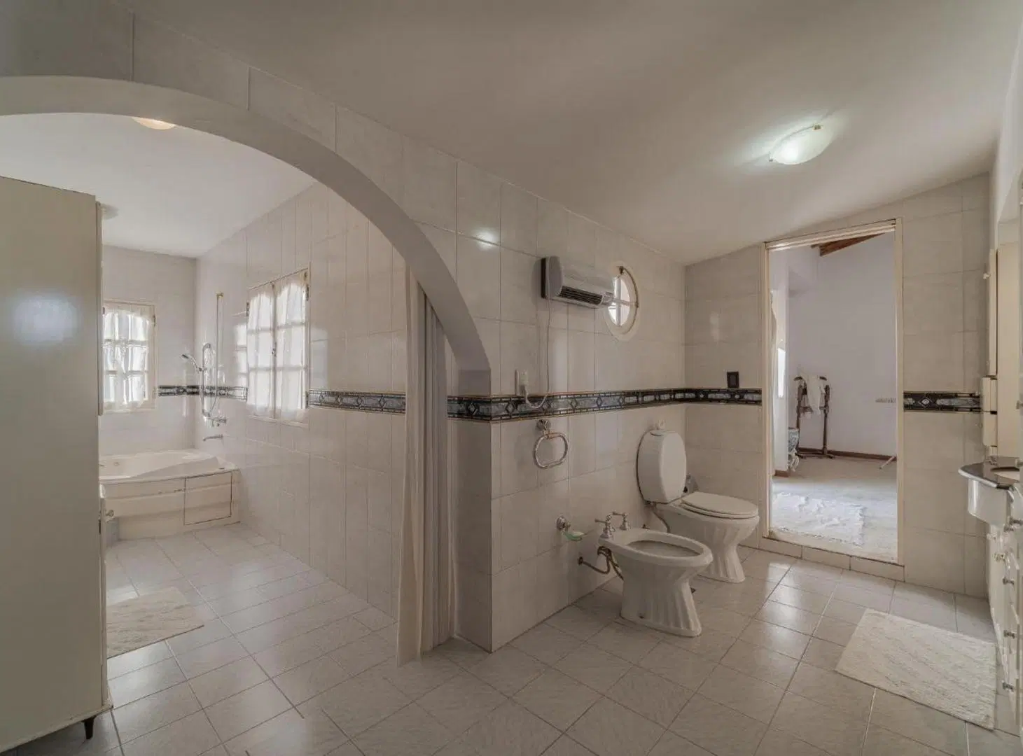 VENTA CASA 6 AMBIENTES CON JARDIN SANTOS LUGARES 8