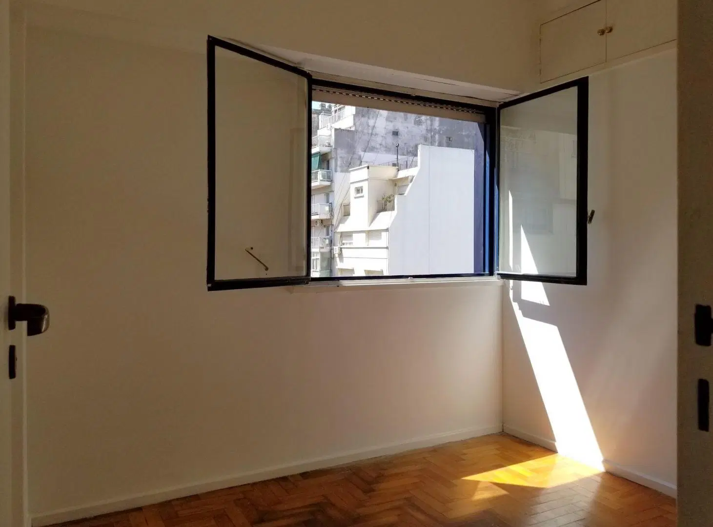 VENTA DEPARTAMENTO 4 AMBIENTES C/DEP BARRIO NORTE 5