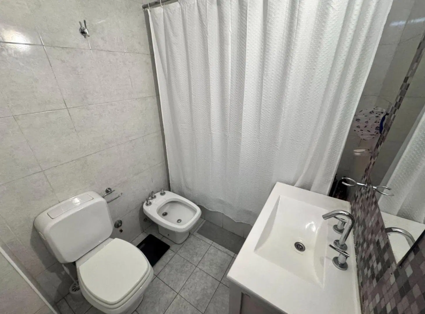 Depto 4 Amb en Venta Caballito con Patio 2