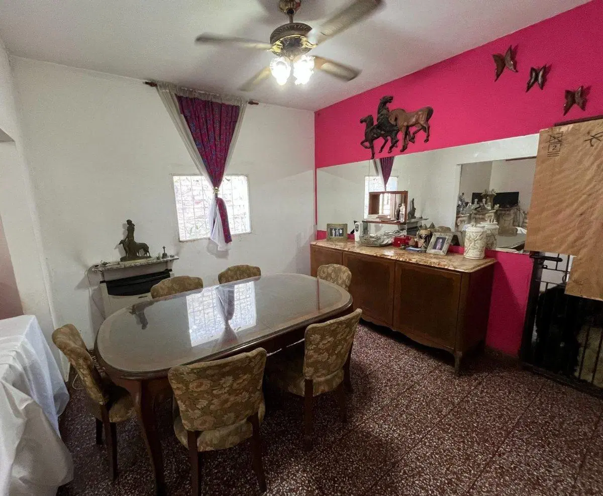 VENTA CASA 4 AMB COCHERA MÁS DOS DPTOS 2 AMB MERLO 3