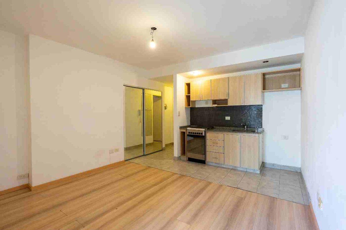 Foto de ALQUILER MONOAMBIENTE CON BALCON VILLA ORTUZAR, imagen 2