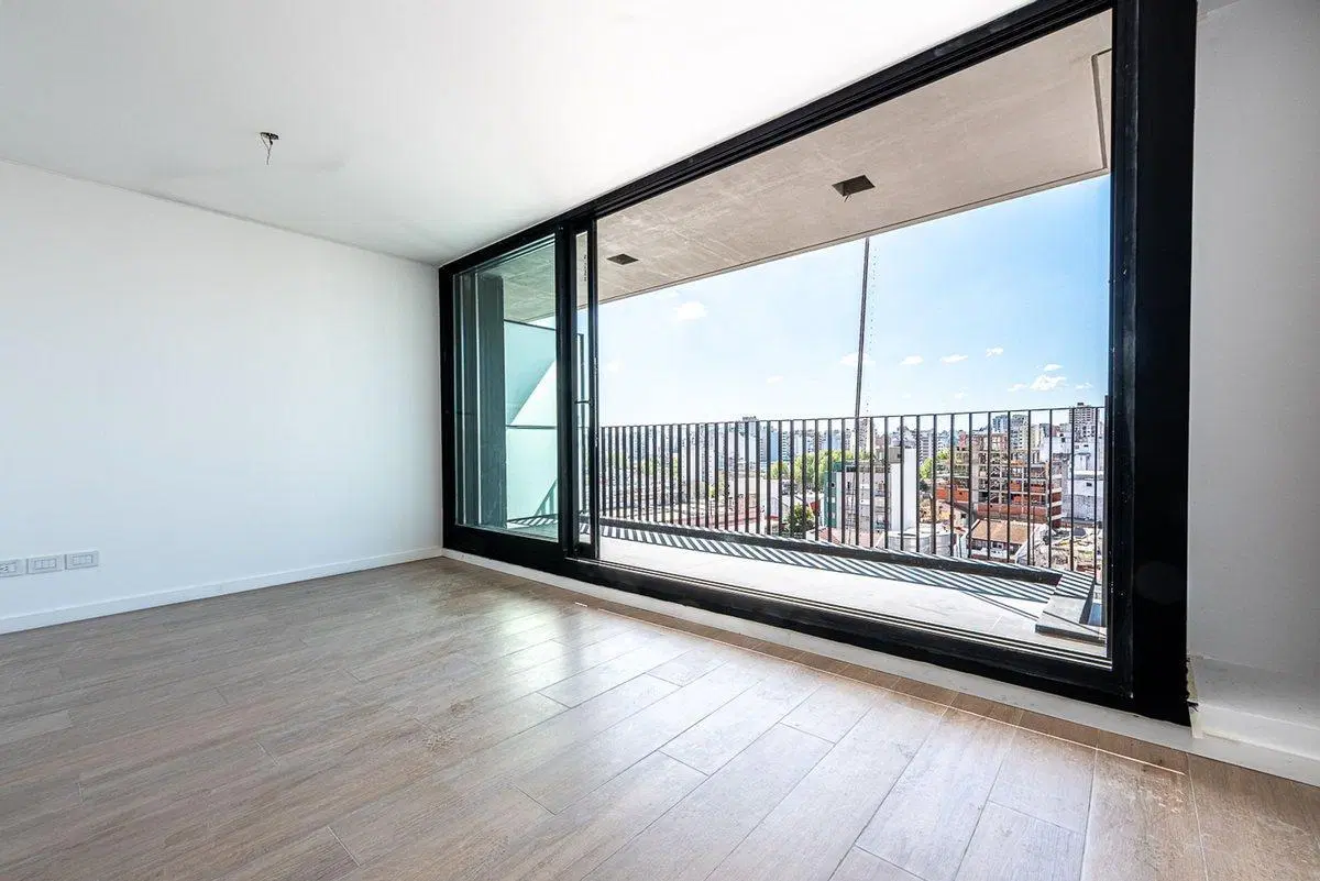 ALQUILER MONOAMBIENTE DIVISIBLE CON BALCON 3