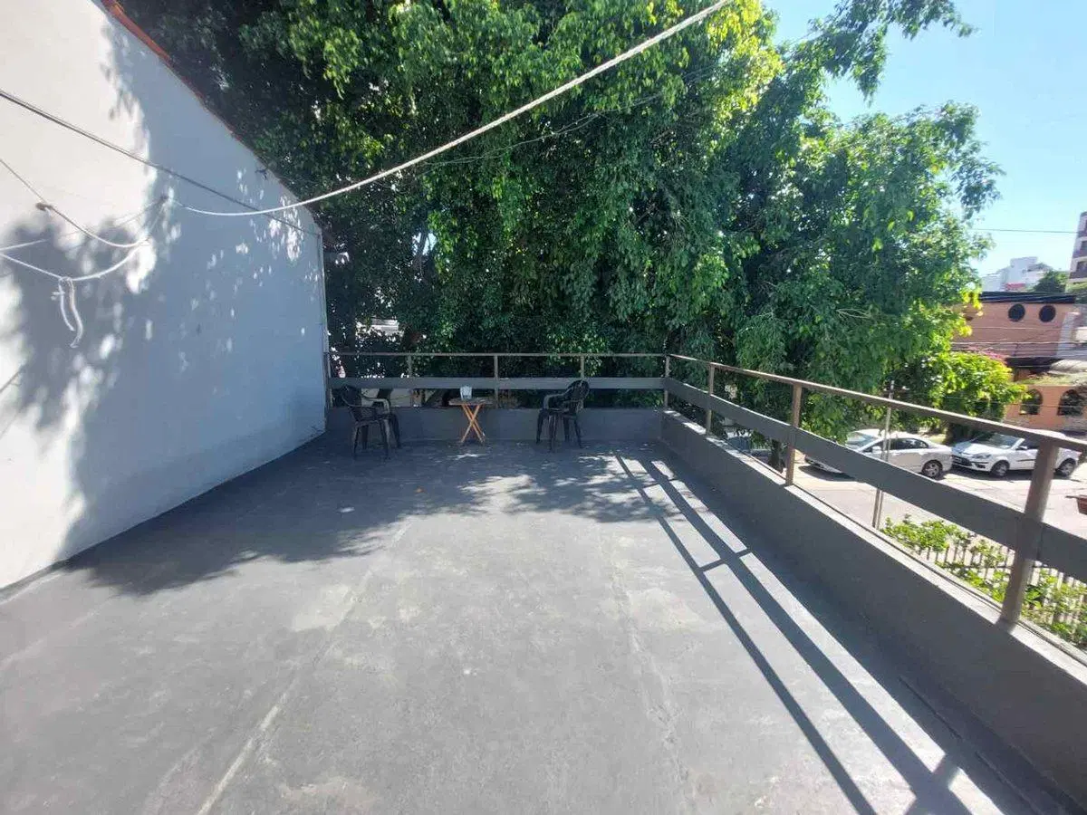 VENTA CASA LOTE PROPIO TERRAZA SAENZ PEÑA 3