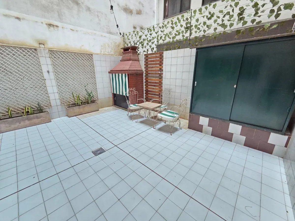 Venta 4 ambientes Recoleta Patio Cochera Balcón 2