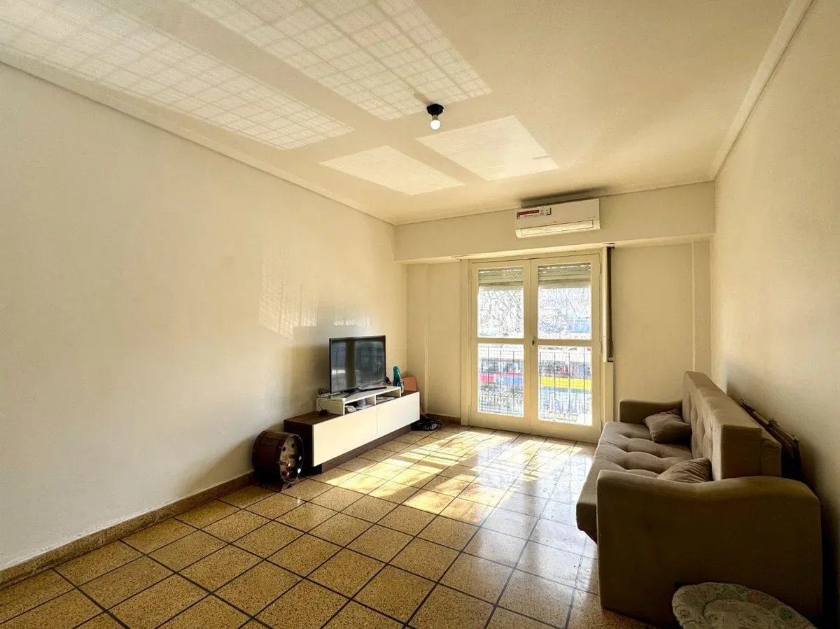 VENTA DEPTO 3 AMB FLORESTA APTO CREDITO ASCENSOR 2