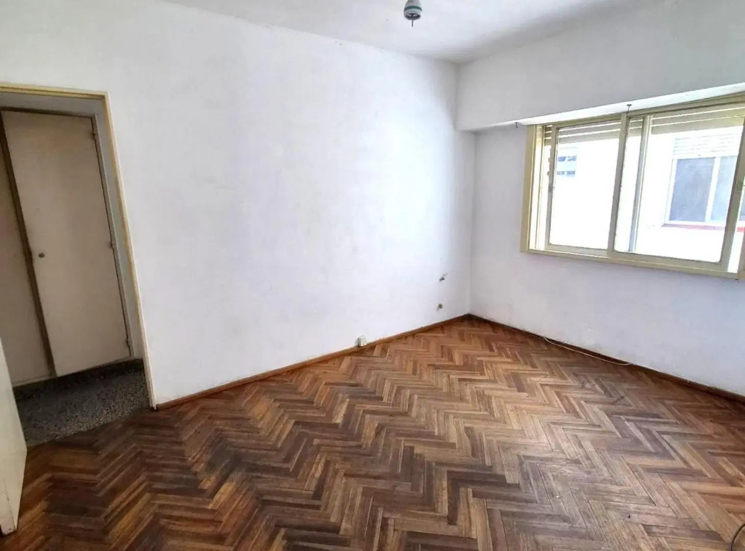 DEPARTAMENTO 2 AMB. EN VENTA RAMOS MEJIA CENTRO 3
