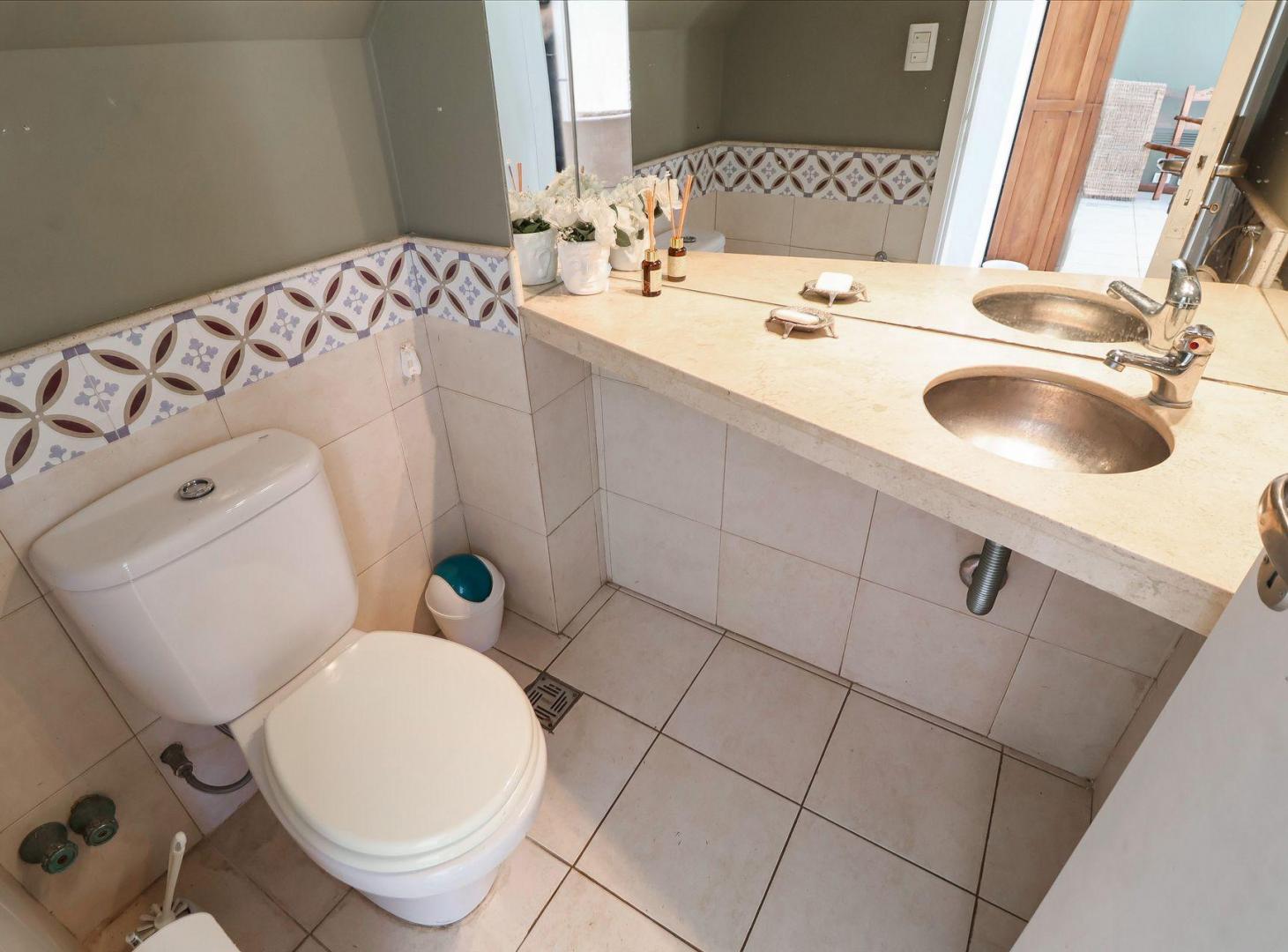 Foto de CASA 4 AMBIENTES EN VENTA OMBÚES DE HUDSON PILETA, imagen 5