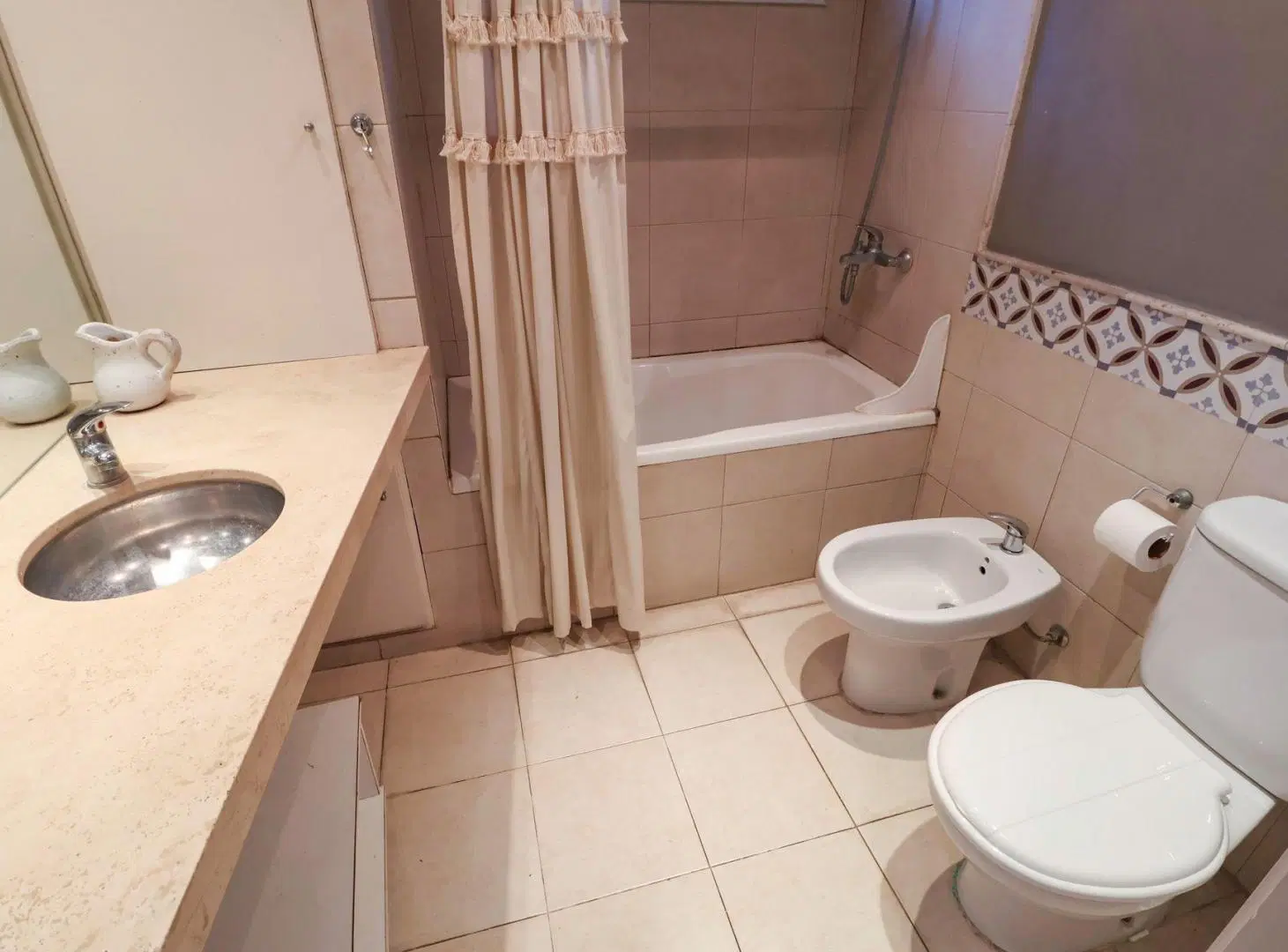 CASA 4 AMBIENTES EN VENTA OMBÚES DE HUDSON PILETA 3