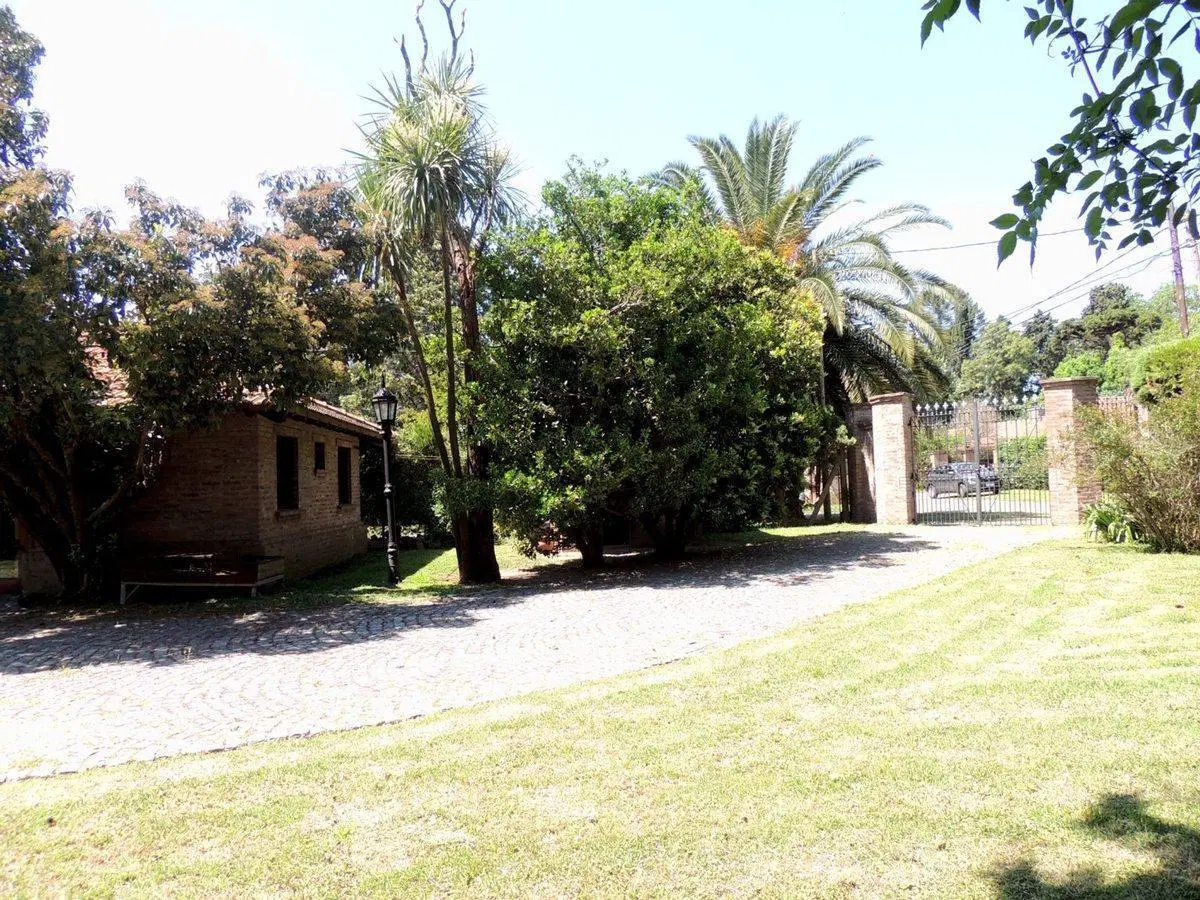 VENTA CASA EL CORTIJO MALVINAS ARGENTINAS 4