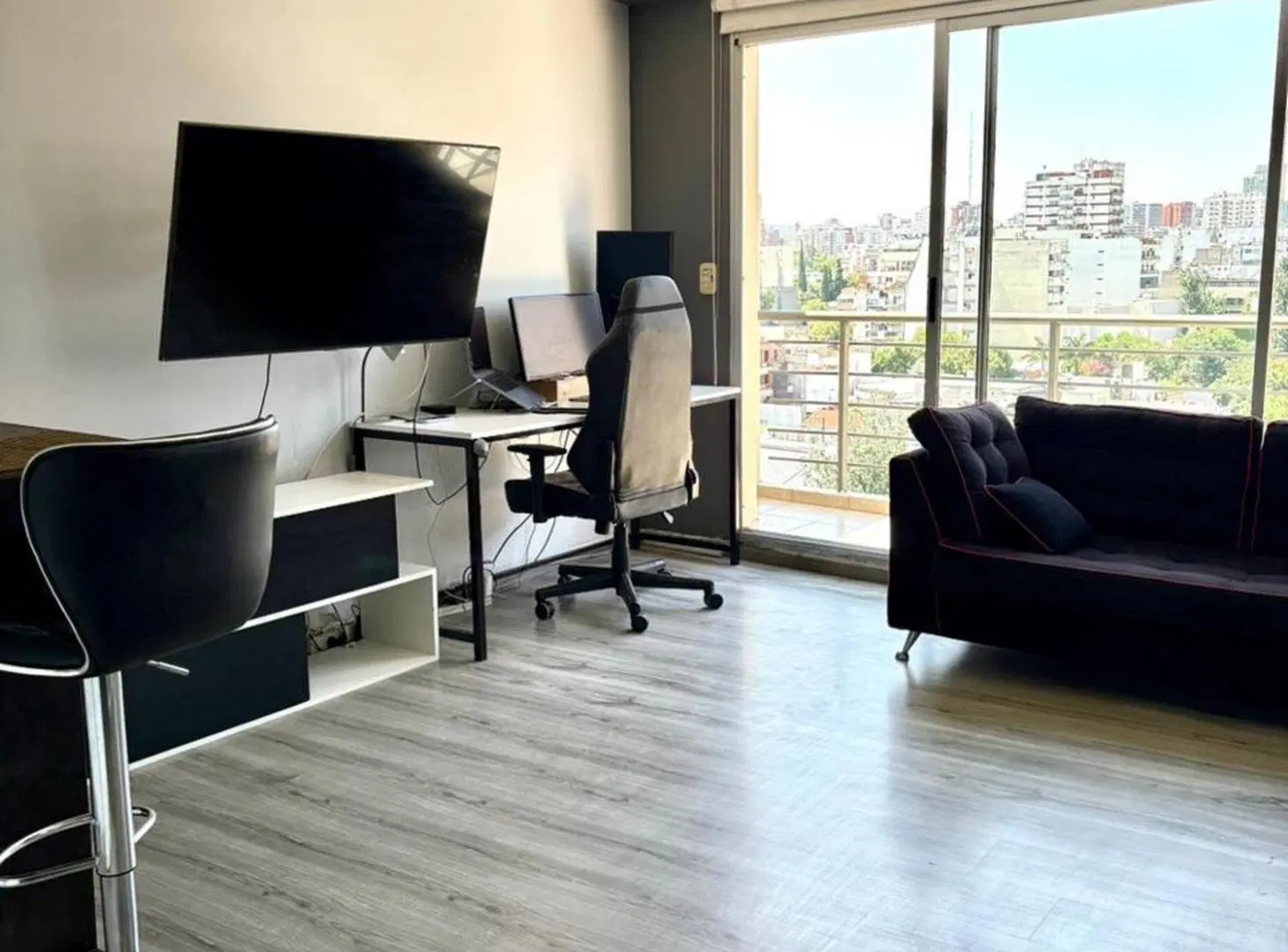 VENTA DEPARTAMENTO DOS AMBIENTES COLEGIALES BALCON 4