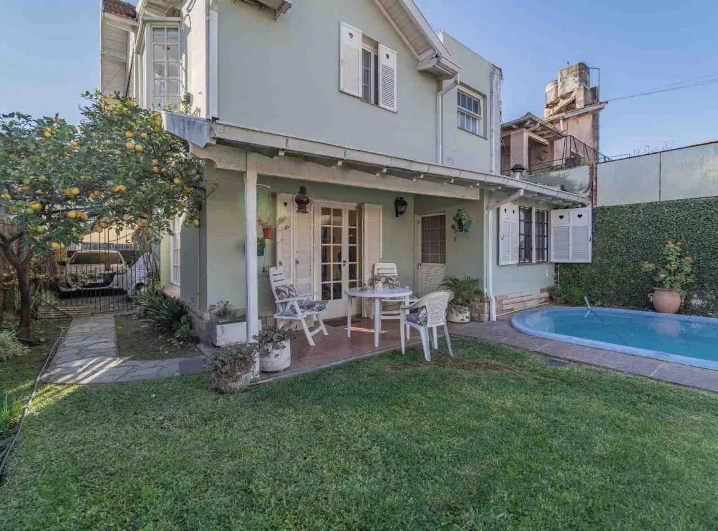 VENTA CASA 6 AMBIENTES CON JARDÍN Y PILETA OLIVOS 5