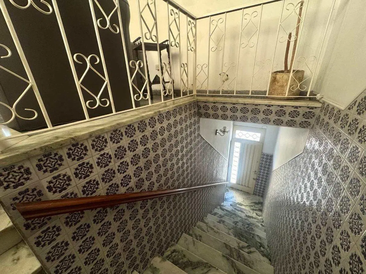 Venta casa Martelli multifamiliar local y cochera 8