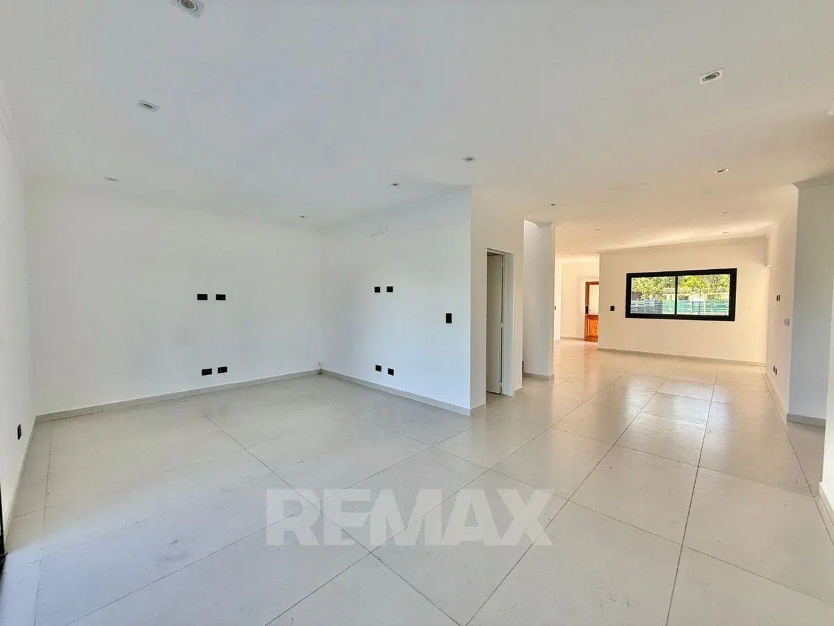 CASA 6AMB VENTA B° SAN PABLO MUDATE YA CON EL 30% 3