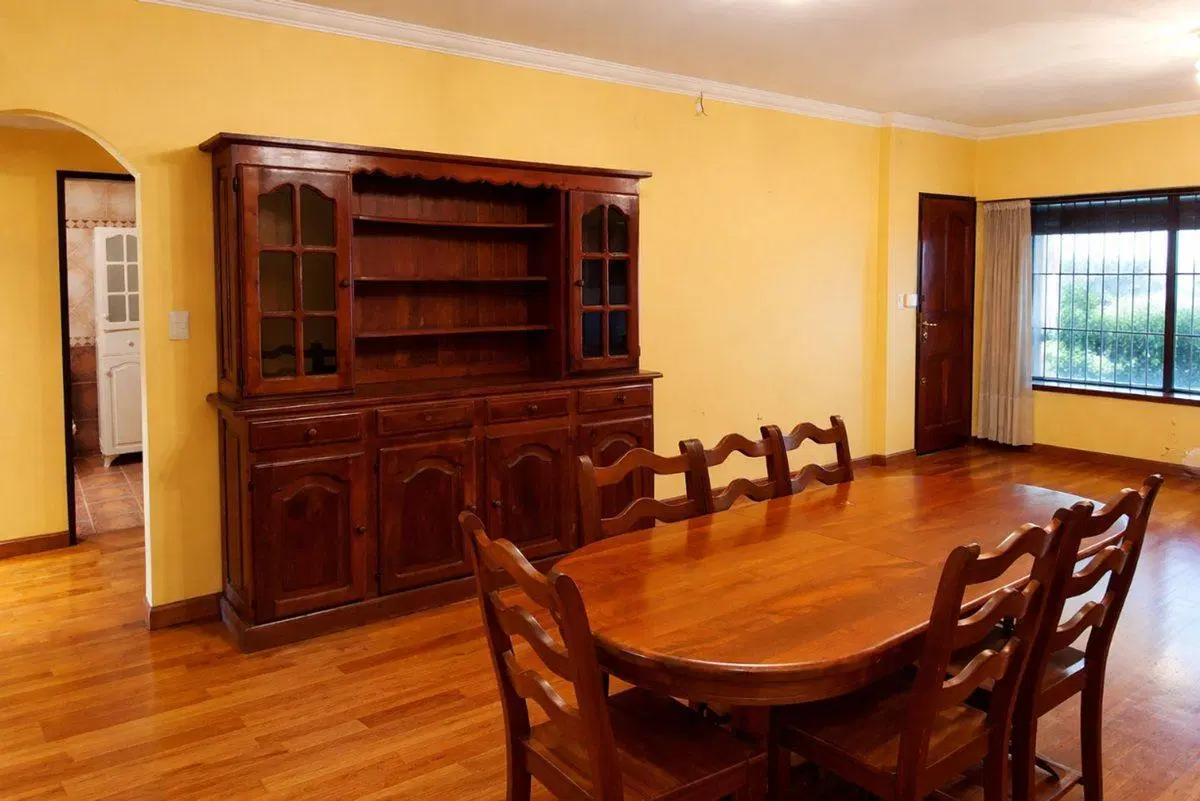 Venta Casa 5 amb Pileta Quincho Villa Adelina 2