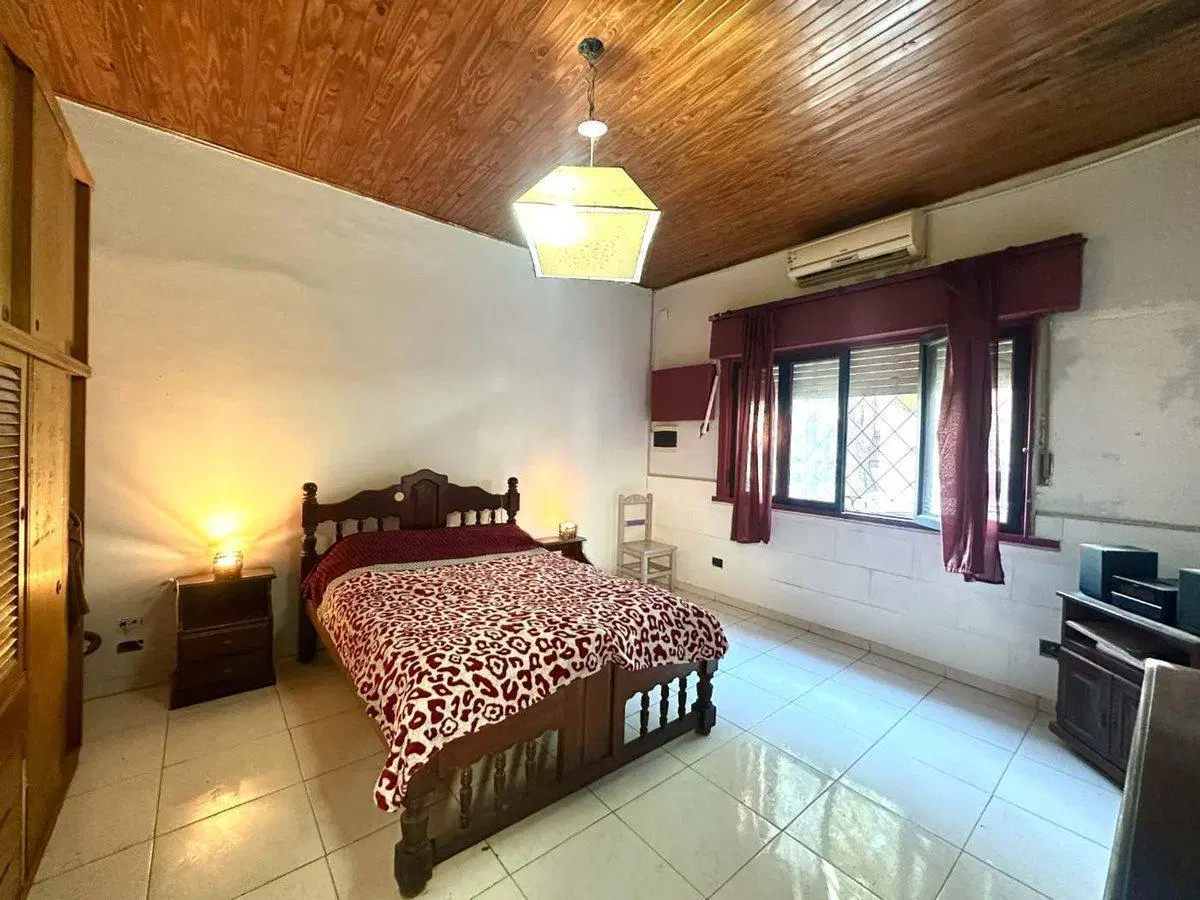 Venta Casa 5amb Cochera Terraza Flores 4