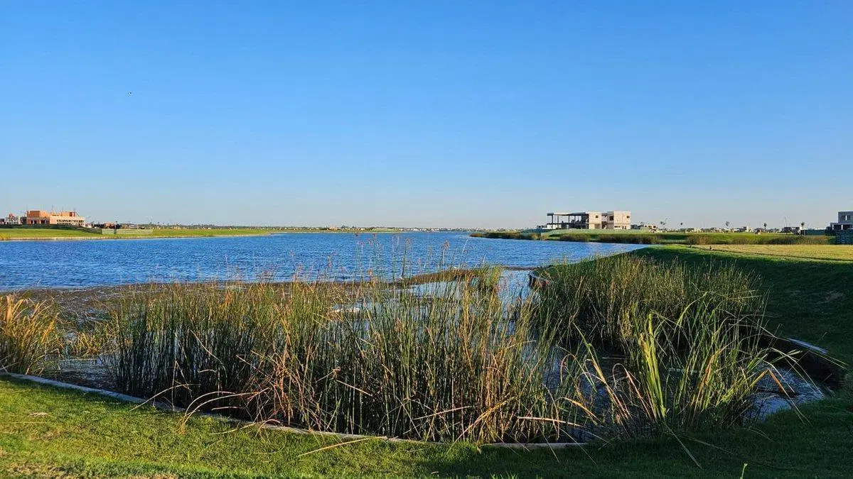 VENTA LOTE BARRIO AMARRAS I, PUERTOS DEL LAGO 5