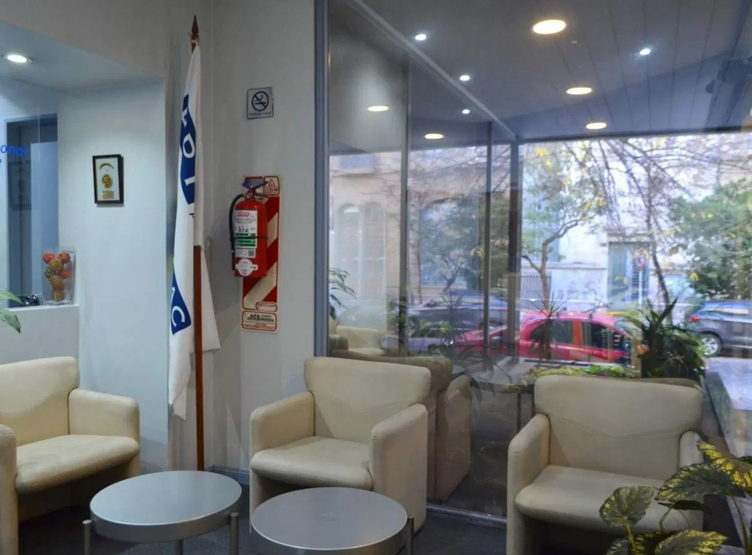 ALQUILER OFICINAS -ALMAGRO  EDIF IMPECABLE  ESTADO 4
