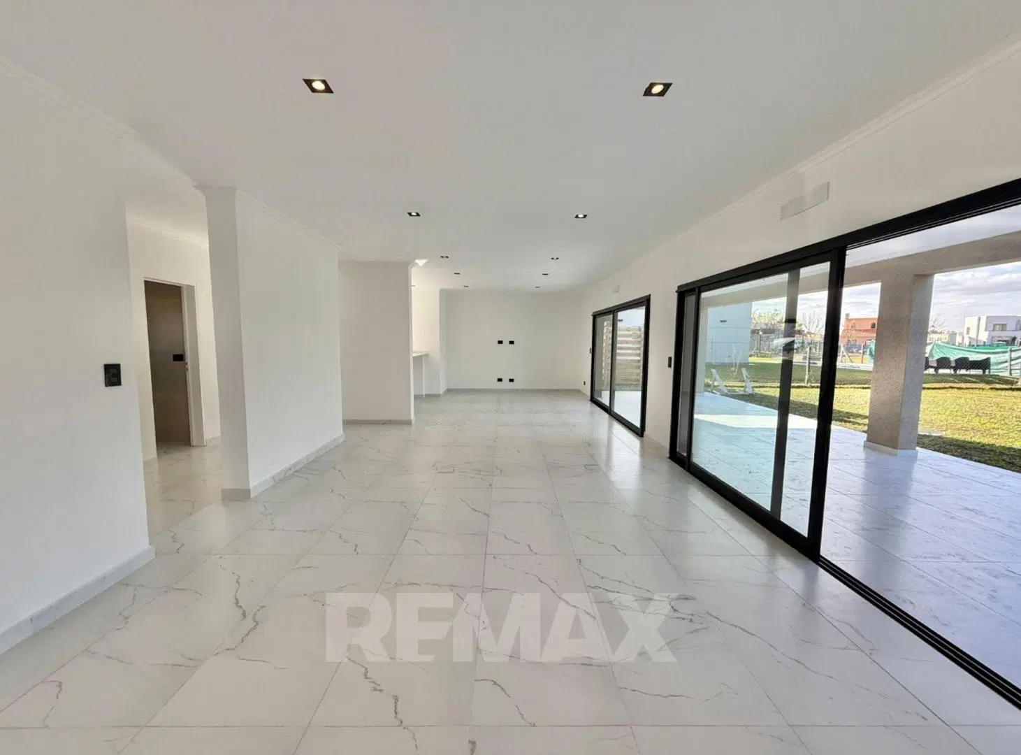 CASA 6 AMB VENTA B° SAN PABLO MUDATE YA CON EL 30% 4