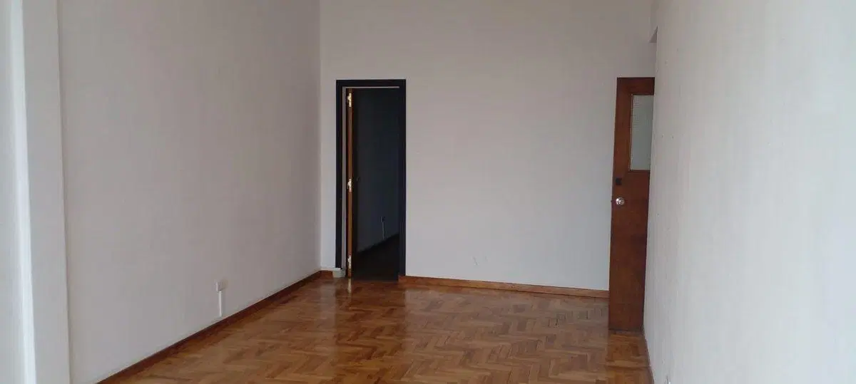 VENTA  OFICINA  3 DESPACHOS BALVANERA 4