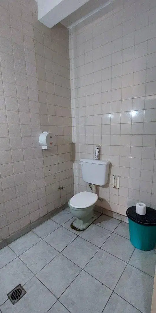 VENTA CASA USO FAMILIAR O COMERCIAL EXCELENTE ZONA 4