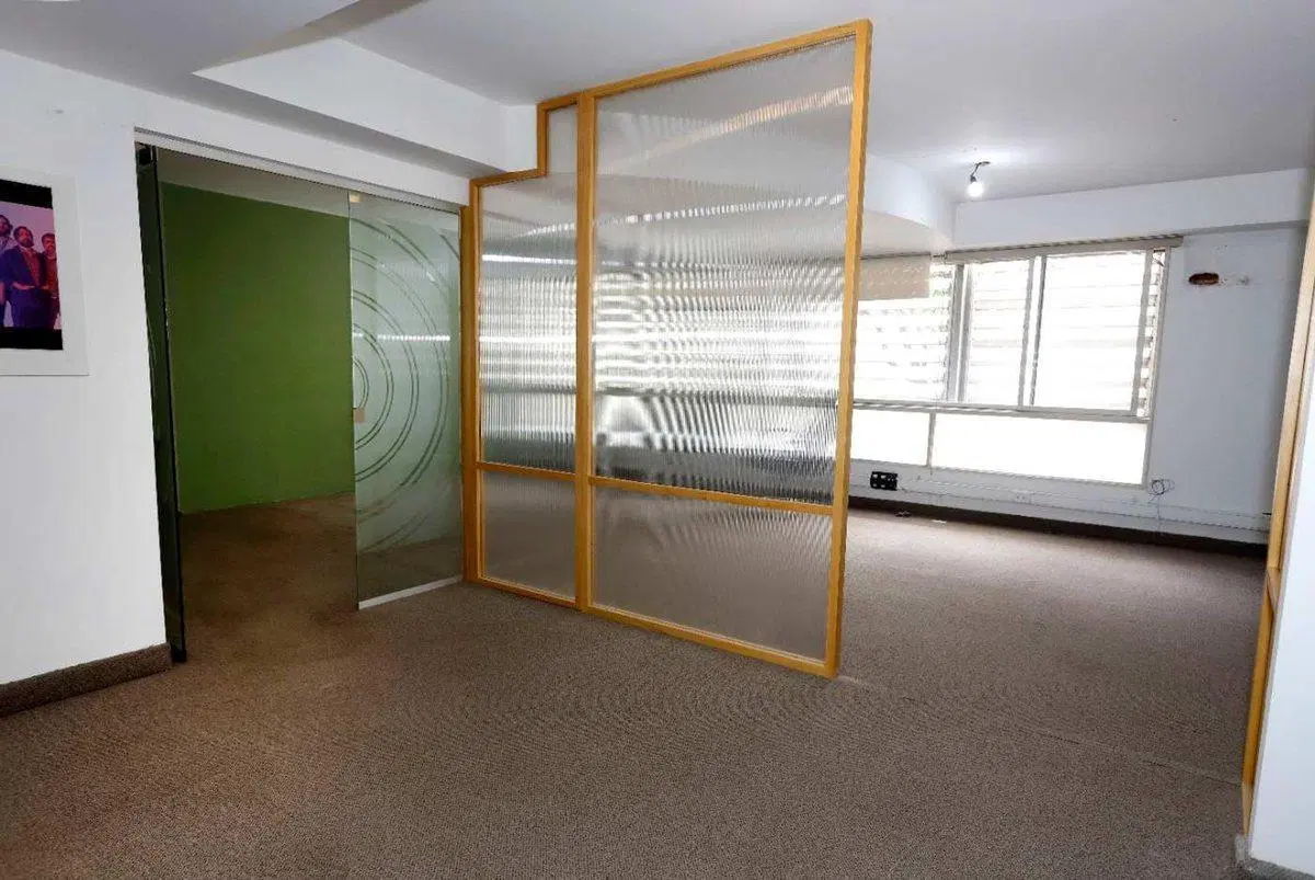 Venta OFICINA COMERCIAL Palermo VIGILANCIA 24 H 4