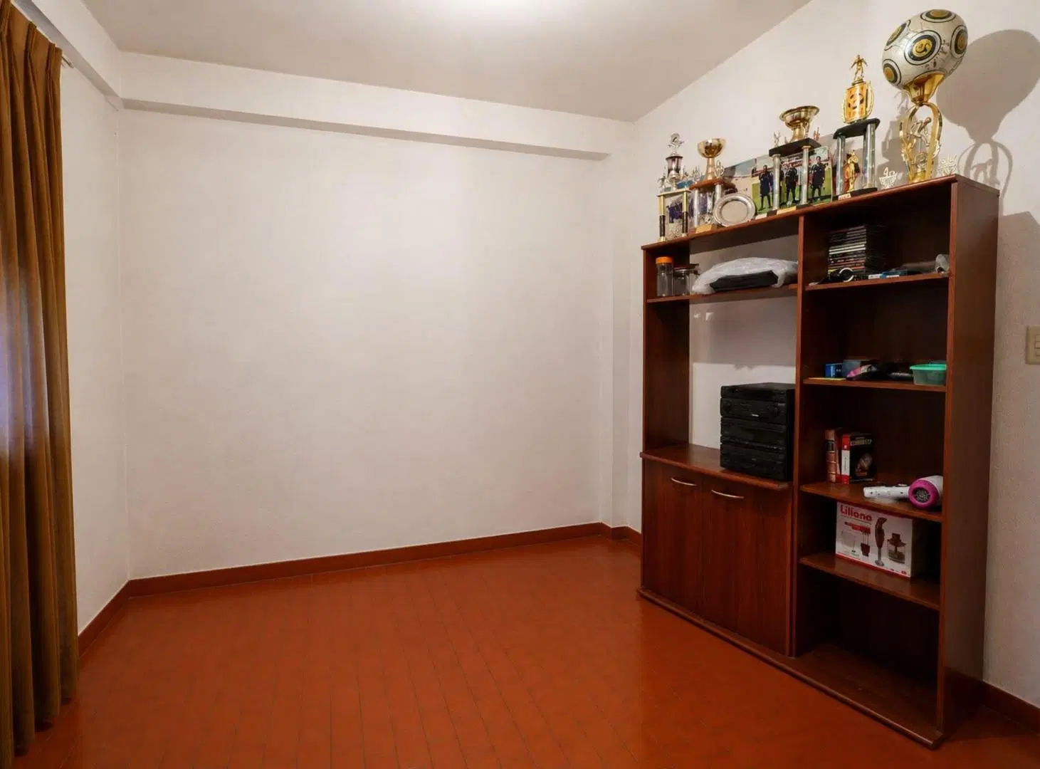 VENTA DEPTO 4 AMB LUMINOSO EN COMPLEJO CERRADO 3