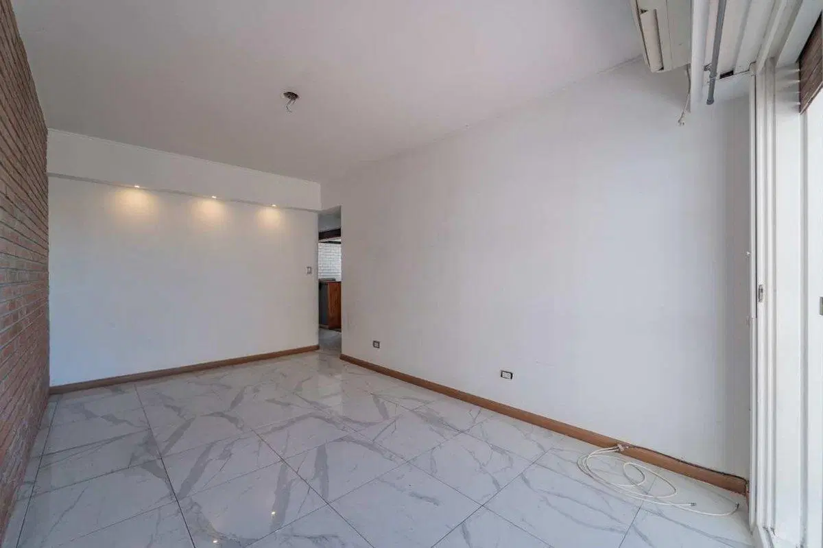 VENTA DEPTO 3 AMB COCHERA Y BALCÓN VICENTE LÓPEZ 2
