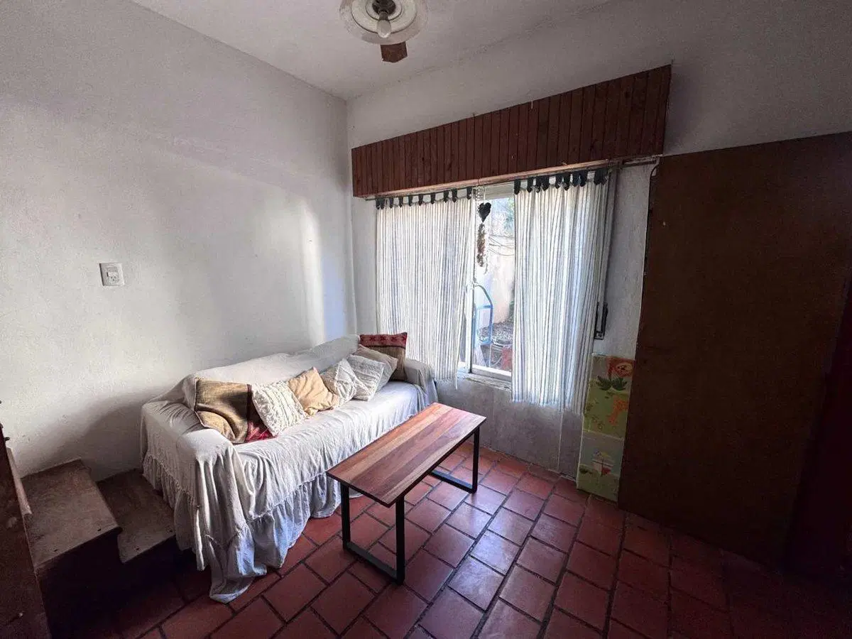 VENTA PH 4 AMB JARDIN SIN EXPENSAS CASTELAR SUR 5