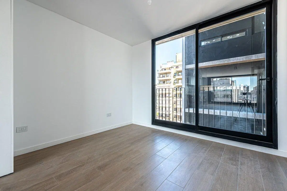 ALQUILER MONOAMBIENTE DIVISIBLE CON BALCON 5
