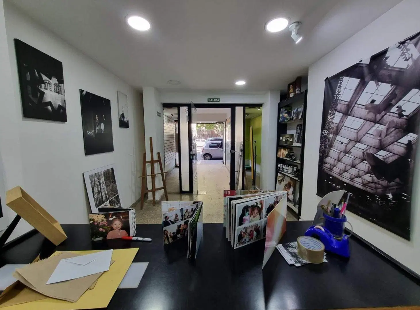 Local Comercial al frente Venta Caballito 2
