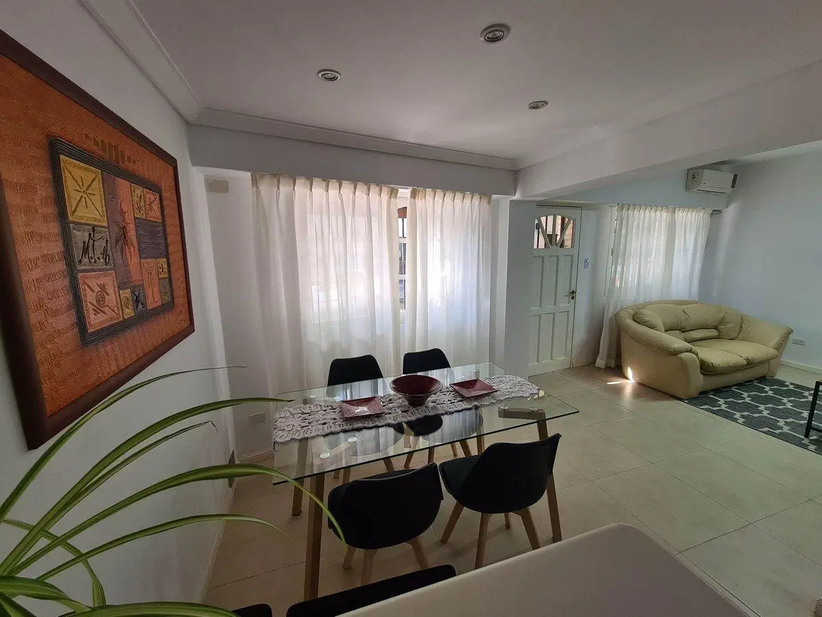 CASA 5 AMB EN VENTA PARQUE CHAS PATIO Y TERRAZA 2
